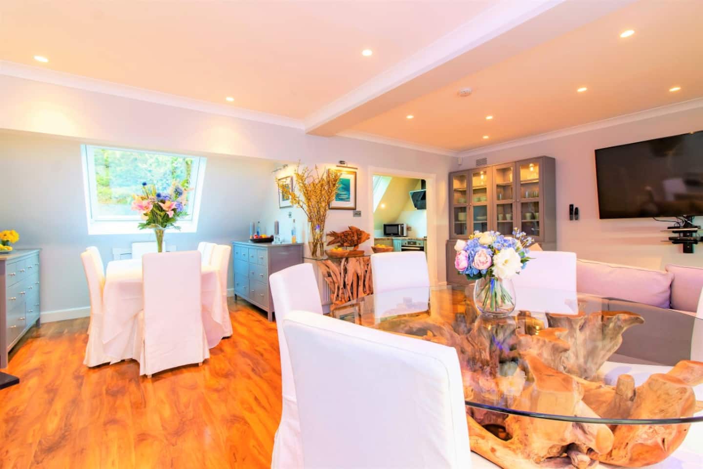 Dining / Reception