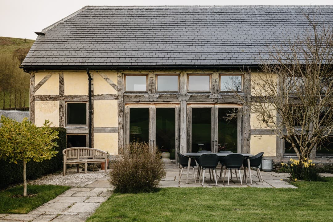 Hall House — photo 2