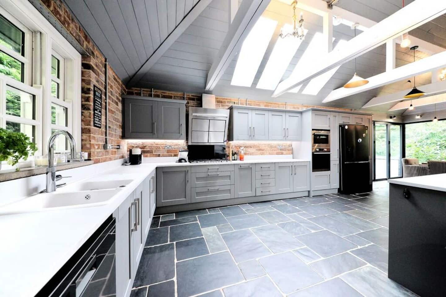 Tollgate House - 6 beds  — photo 3