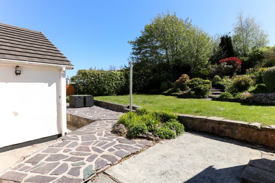 The Bungalow — photo 4