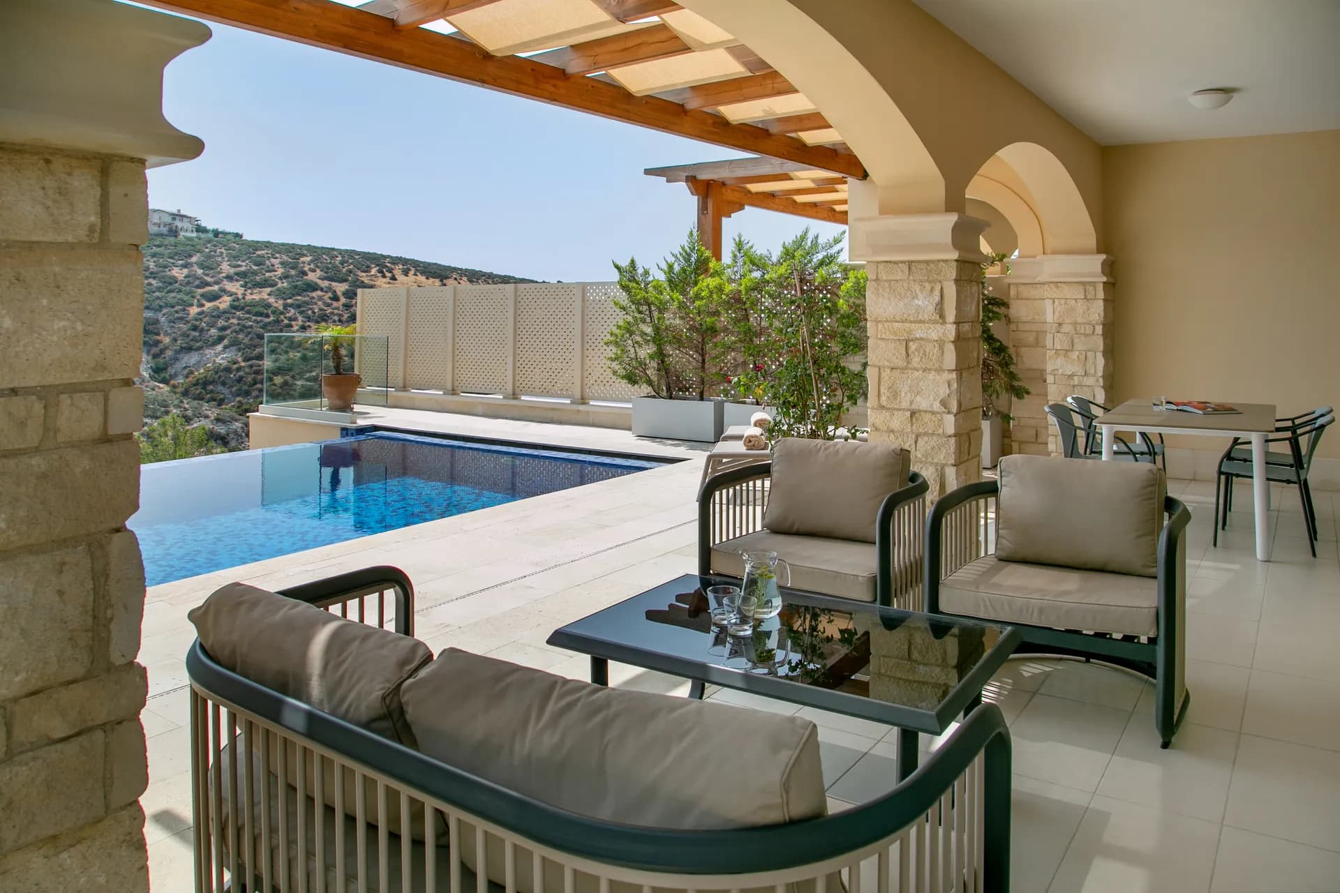 Golden Villa — photo 4