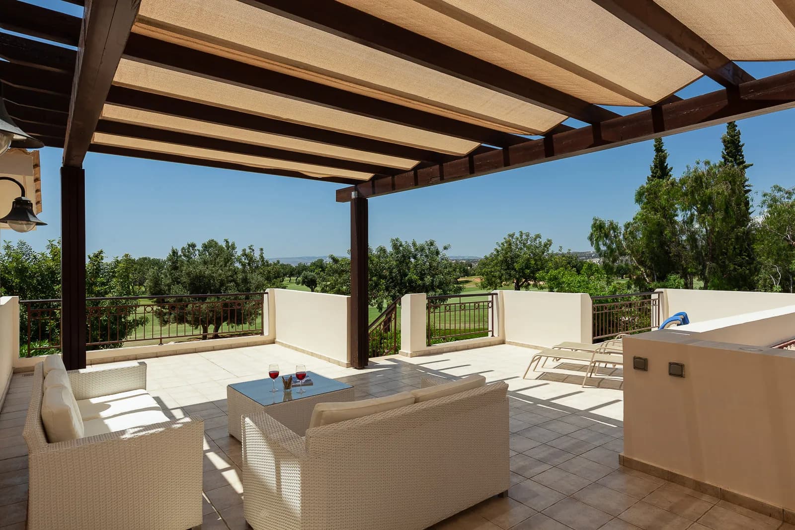 Olive Villa — photo 4