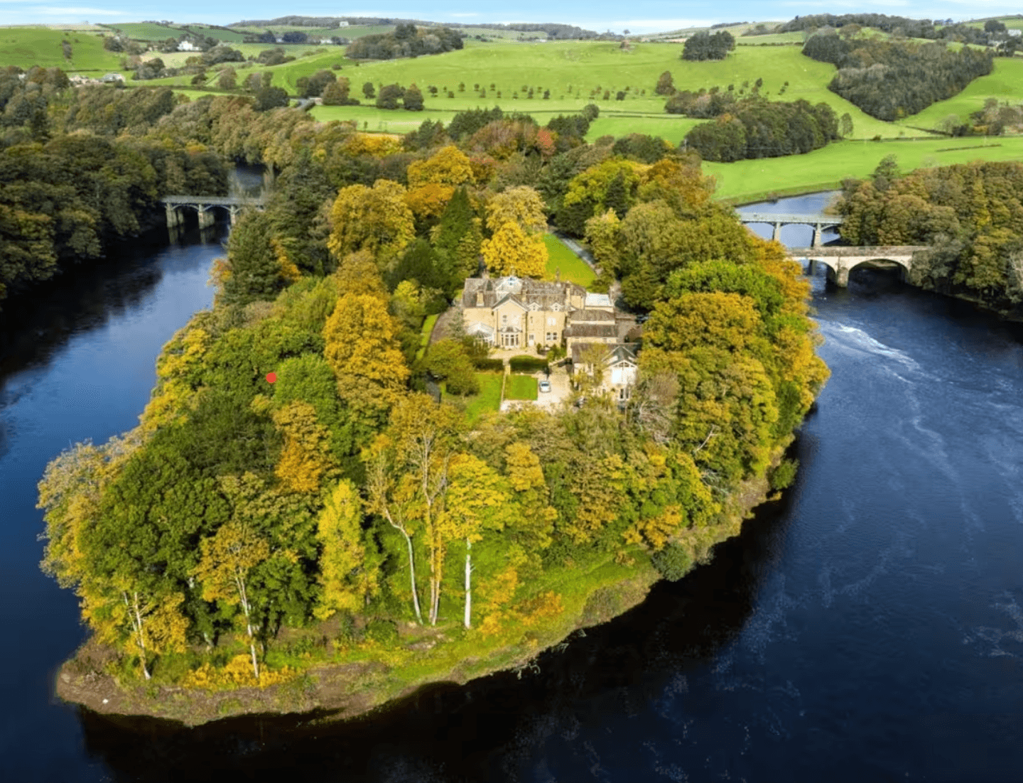 The Lune Hermitage — photo 1