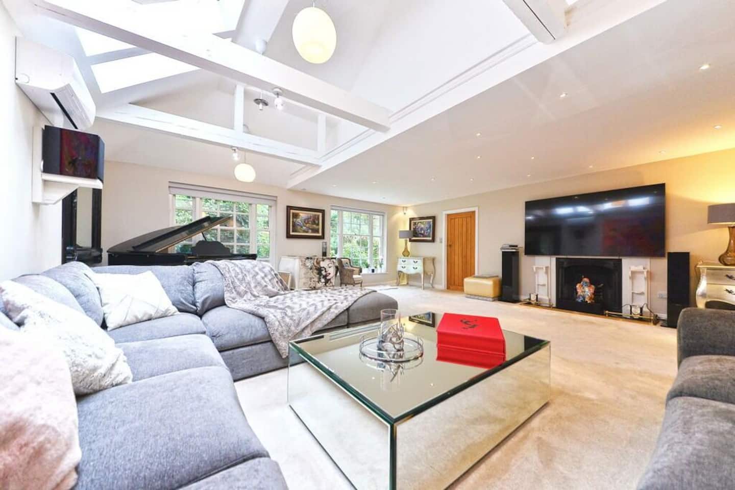Tollgate House - 6 beds  — photo 2