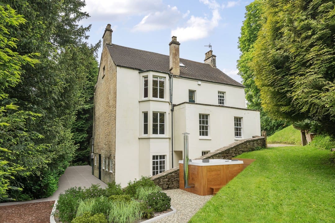 Toadsmoor House — photo 4