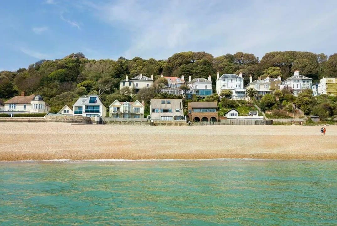 The Beach House — photo 1