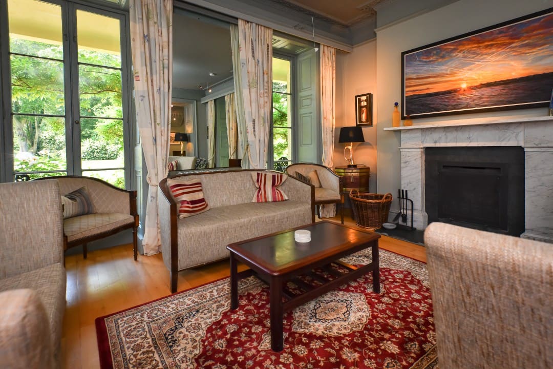 Coastal Manor — photo 10