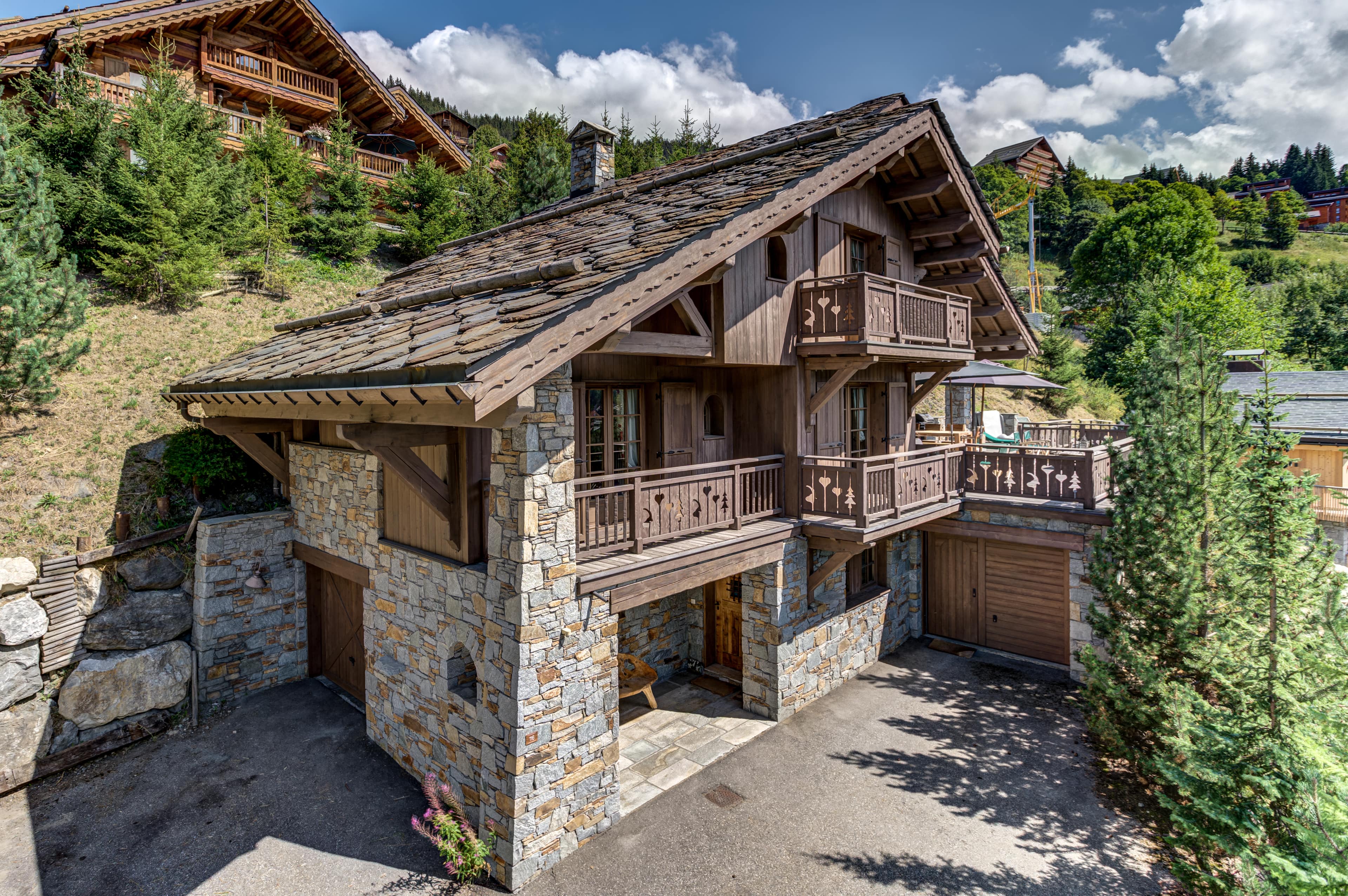 Chalet De Monglane