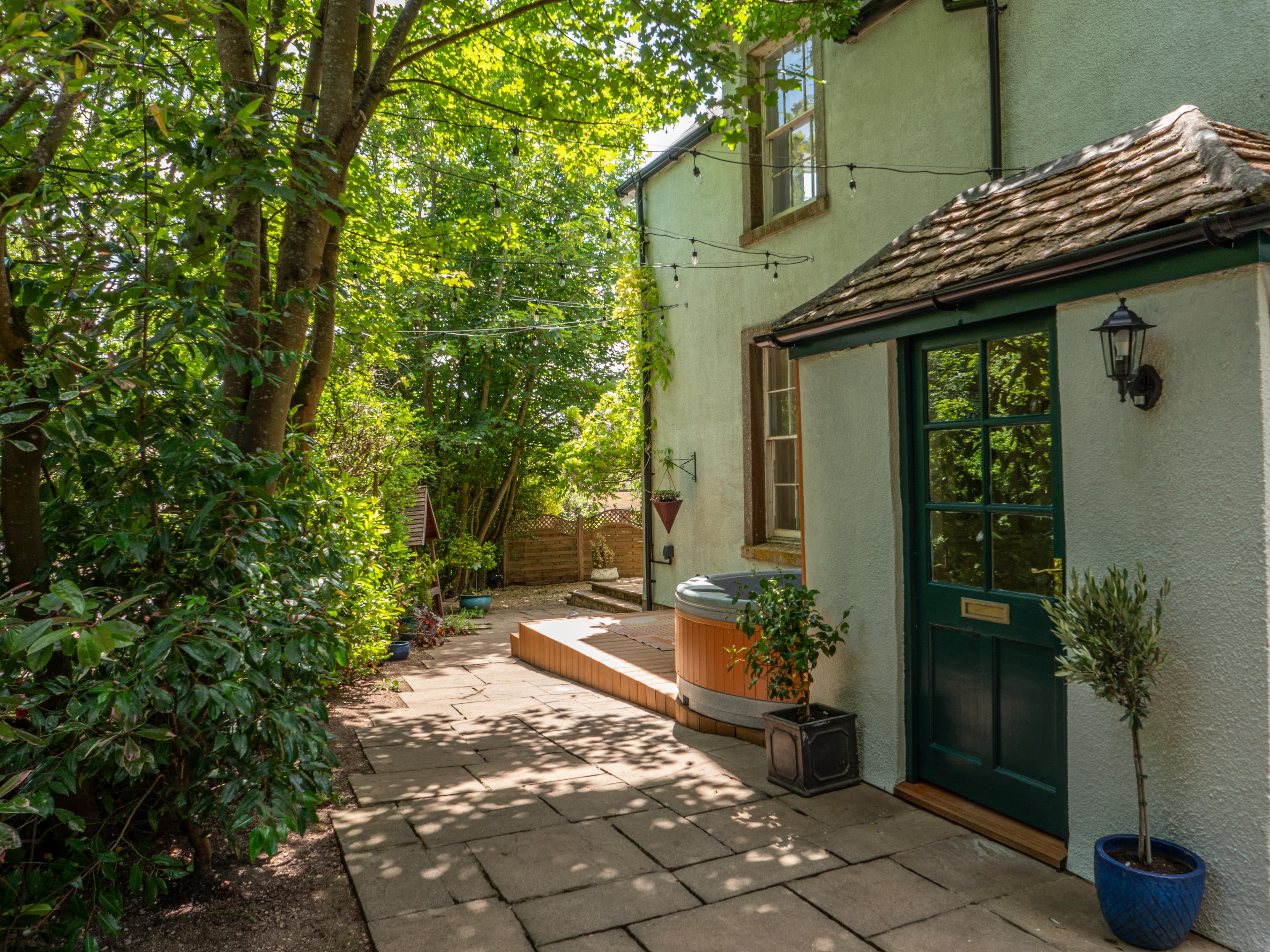 Petty Hideaway